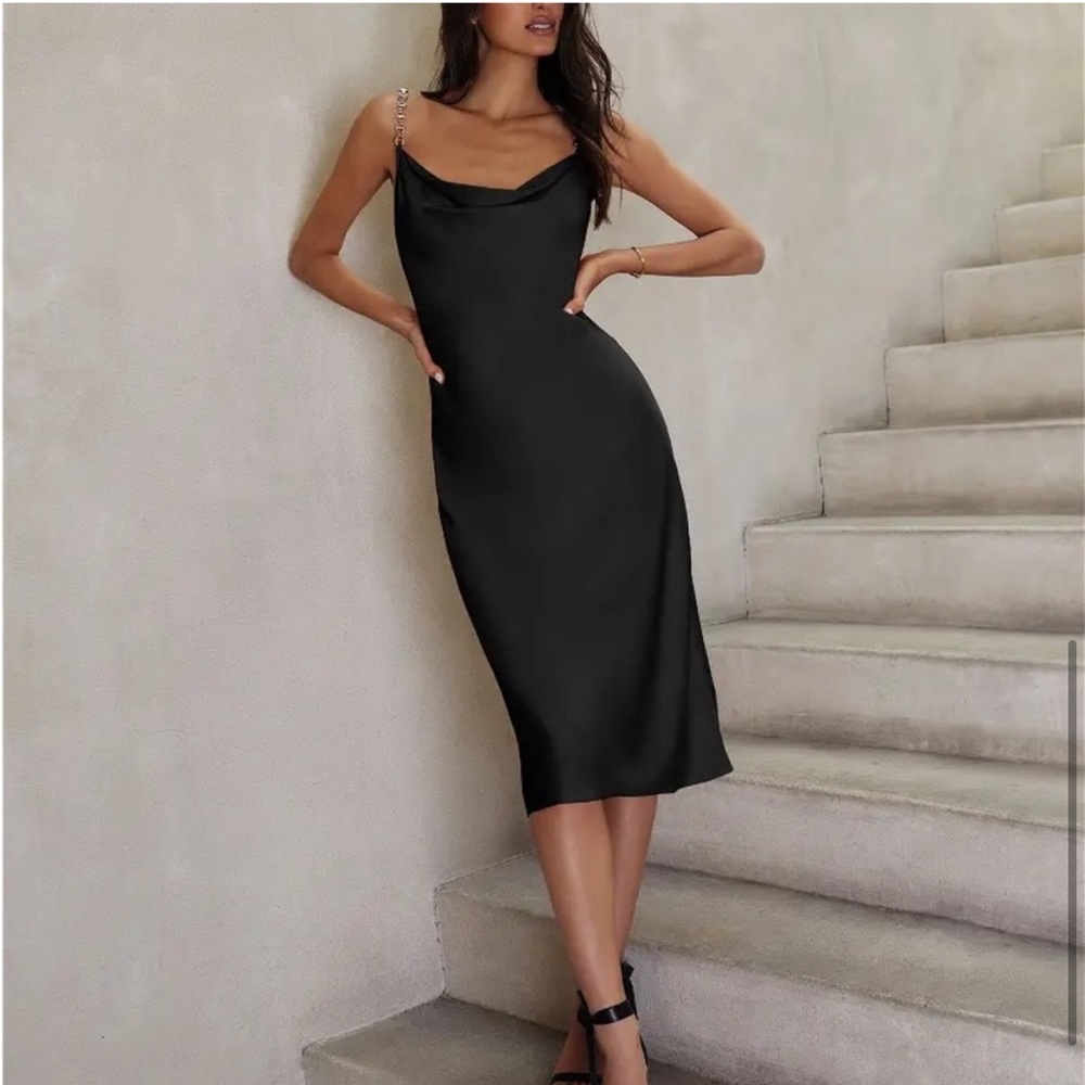 NWT L'AGENCE Amina Cowl Neck Chain Dress - Black SZ 0